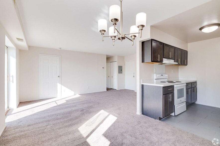 Interior Photo - Lindenwood Apartments