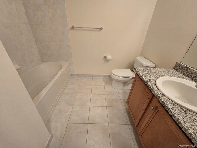 Building Photo - 410 Westchester Ave