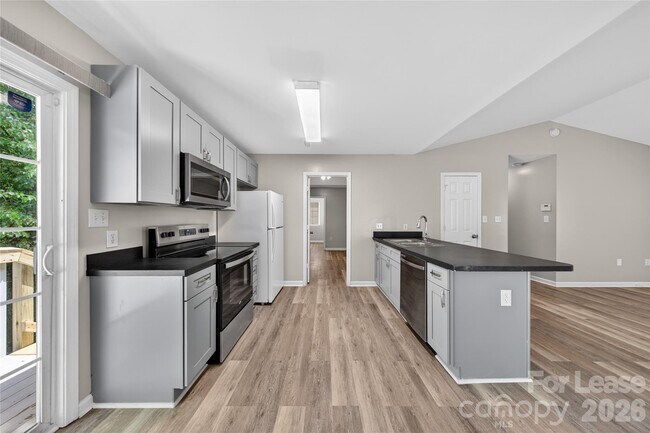 Building Photo - 2332 Eargle Rd