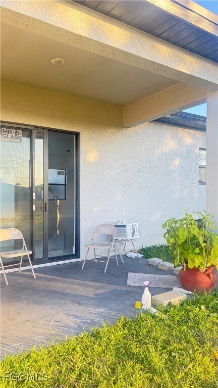 Building Photo - 2608 NW 3rd Pl