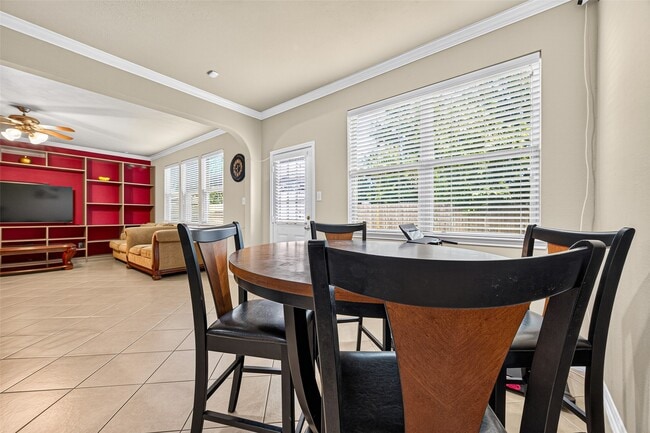 Building Photo - 9106 Fuqua Breeze Dr
