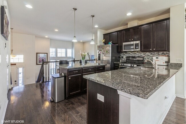 Building Photo - 4271 Liberty St