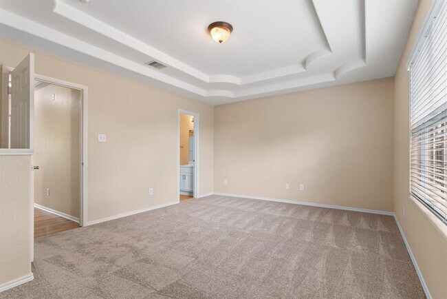 Building Photo - 6238 Cottage Pines Dr