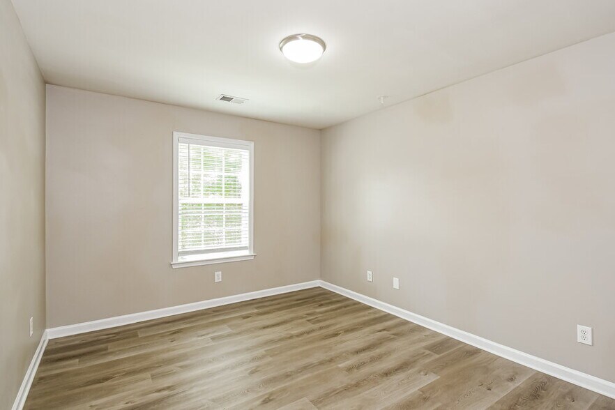 Building Photo - 2740 Gatewater Ct