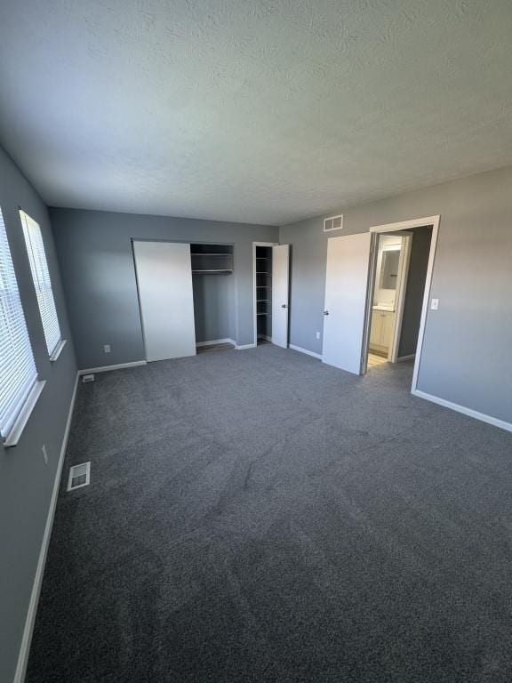 Building Photo - 30 Apple Ln