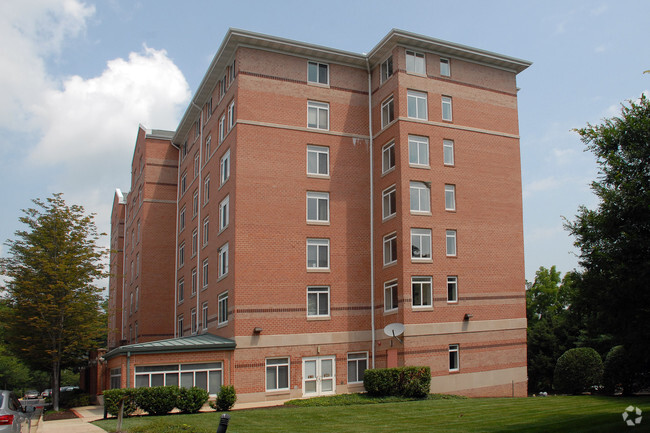 Building Photo - Weinberg Terrace