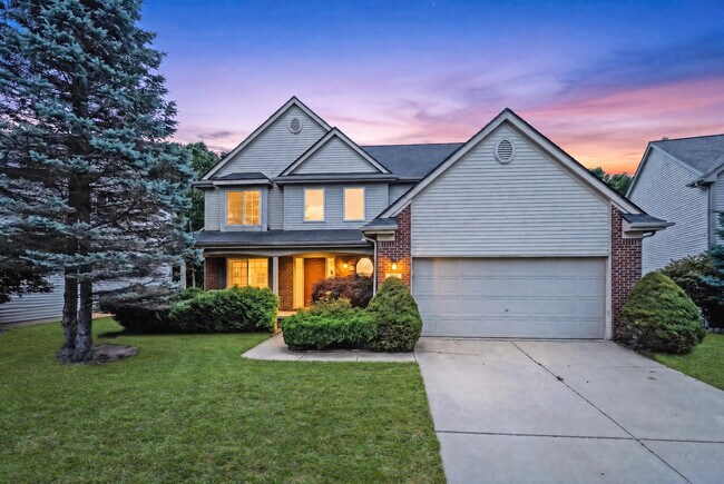 Building Photo - 392 Sedgewood Ln