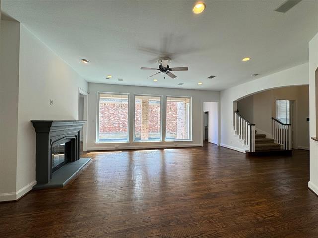 Building Photo - 3780 Navarro Way
