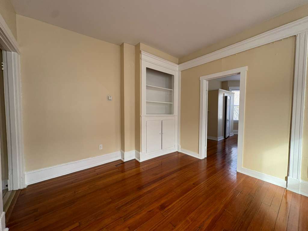 Building Photo - 56 Gilbert Ave