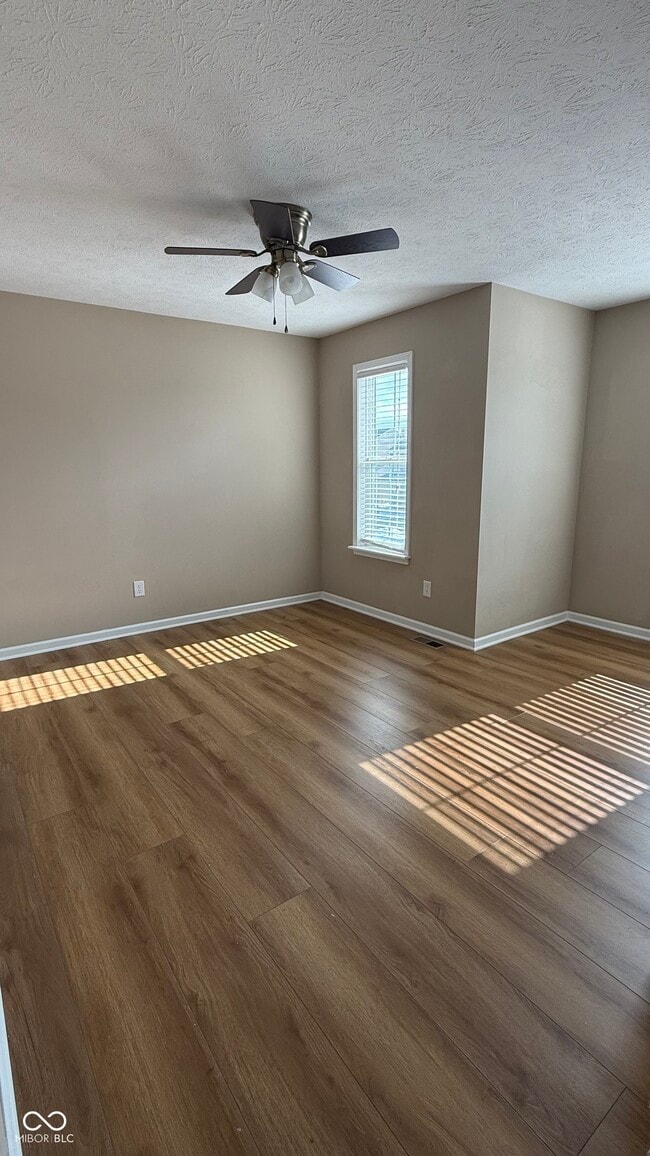 Building Photo - 5784 Pebblebrooke Rd