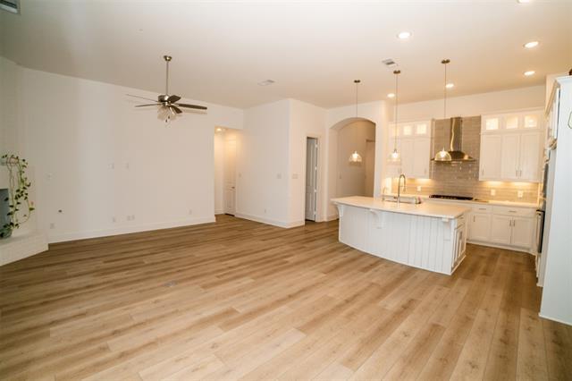 Building Photo - 9608 Sunset Ln
