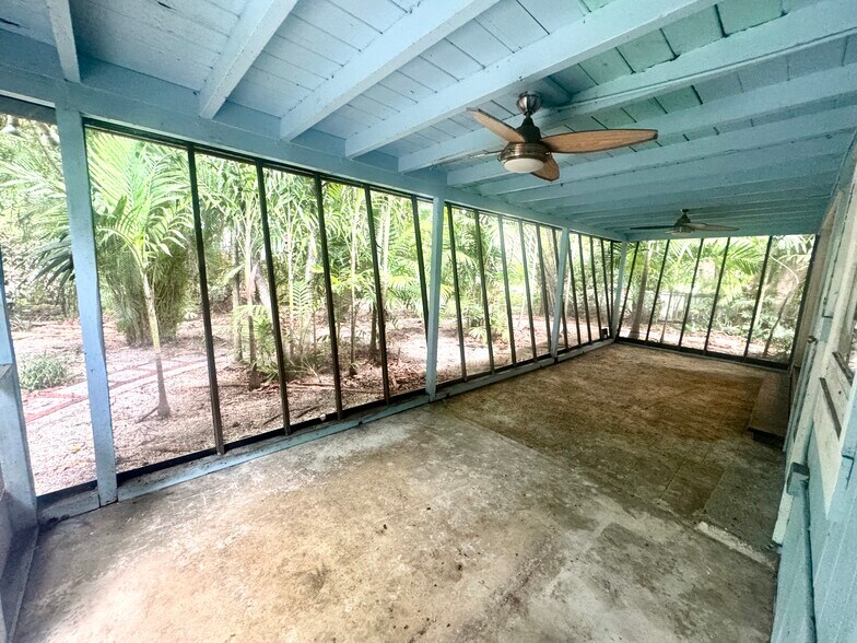 Building Photo - 5958 SW 60th St