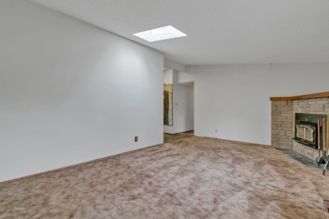 Building Photo - Looking for a Dream Garage attached to a Rambler?