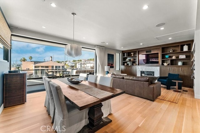 Building Photo - 228 38th St