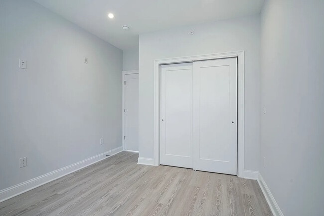 Building Photo - 1220 S 20th St