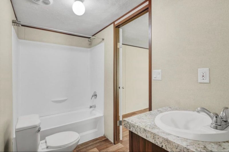 Building Photo - 2355 Indian Hill Dr