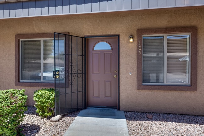 2BR, 1BA - 850SF - Entrance - Bella Rosa Apartments