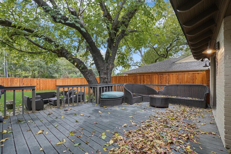 Building Photo - 6148 Marquita Ave