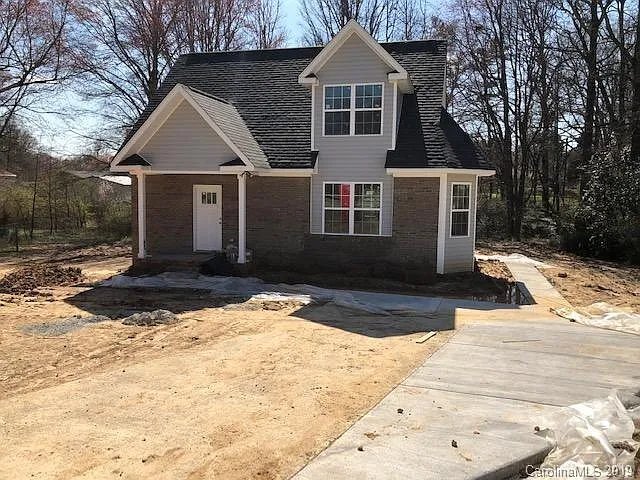 Building Photo - 6400 Treeline Pl
