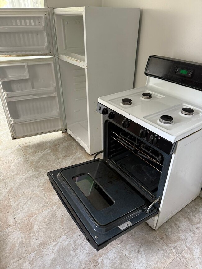 Building Photo - 3417 Smith St