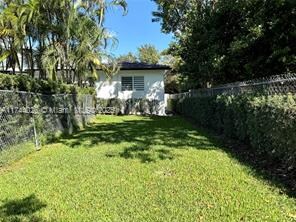 Building Photo - 2920 Alatka St
