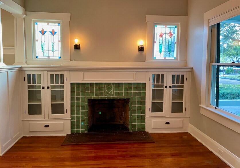 Fireplace in Living Room - 2114 W Marjory Ave