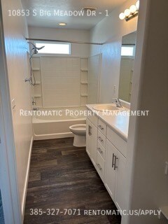 Building Photo - 10853 Big Meadow Dr