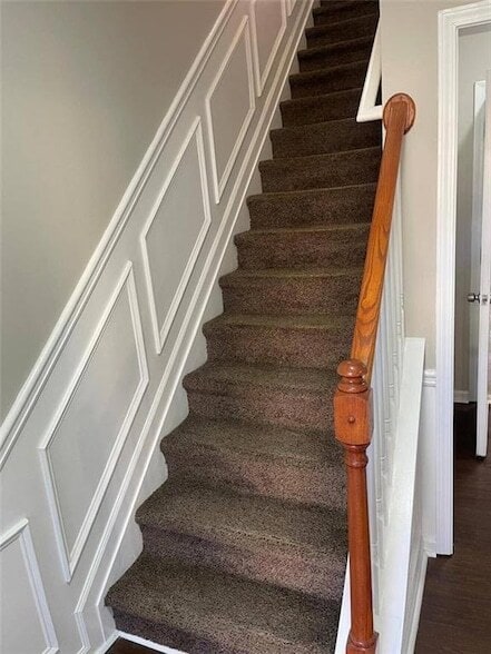 Building Photo - 3352 Chastain Gardens Dr NW