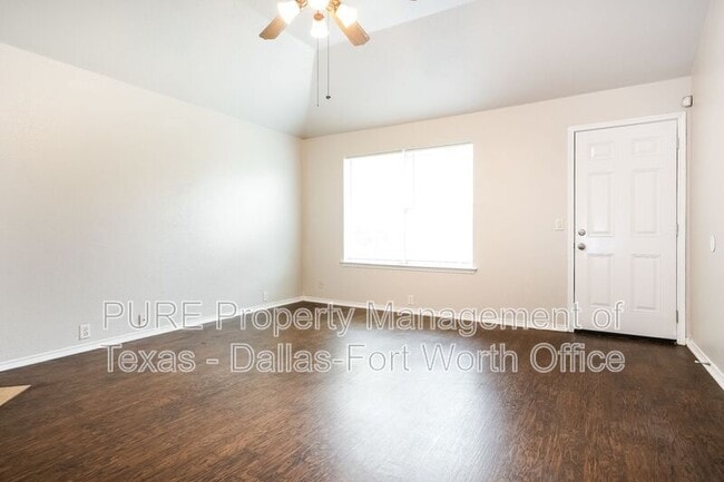 Building Photo - 1205 Mule Deer Dr