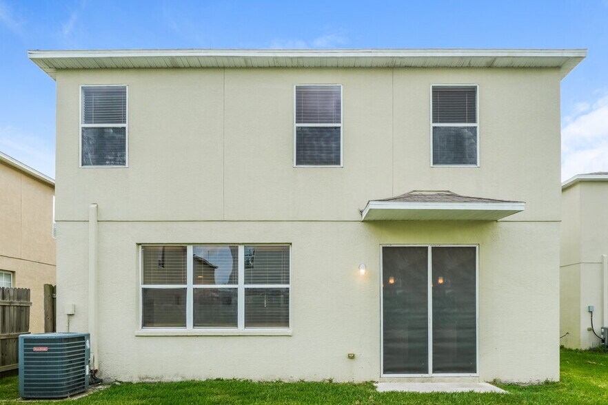 Building Photo - 9322 Zincoe Ln