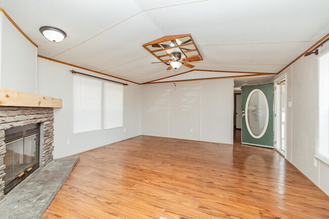 Building Photo - 4680 Hardy Adams Rd