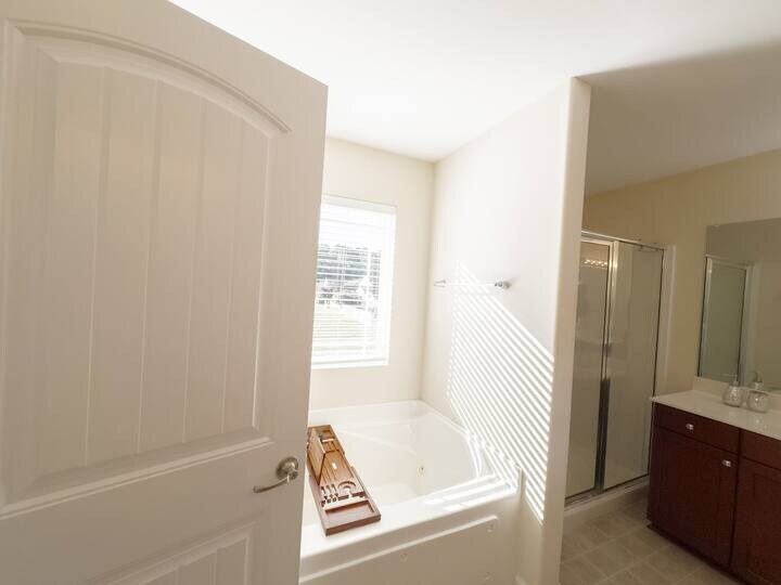 Building Photo - 56 Spg Lk Cir