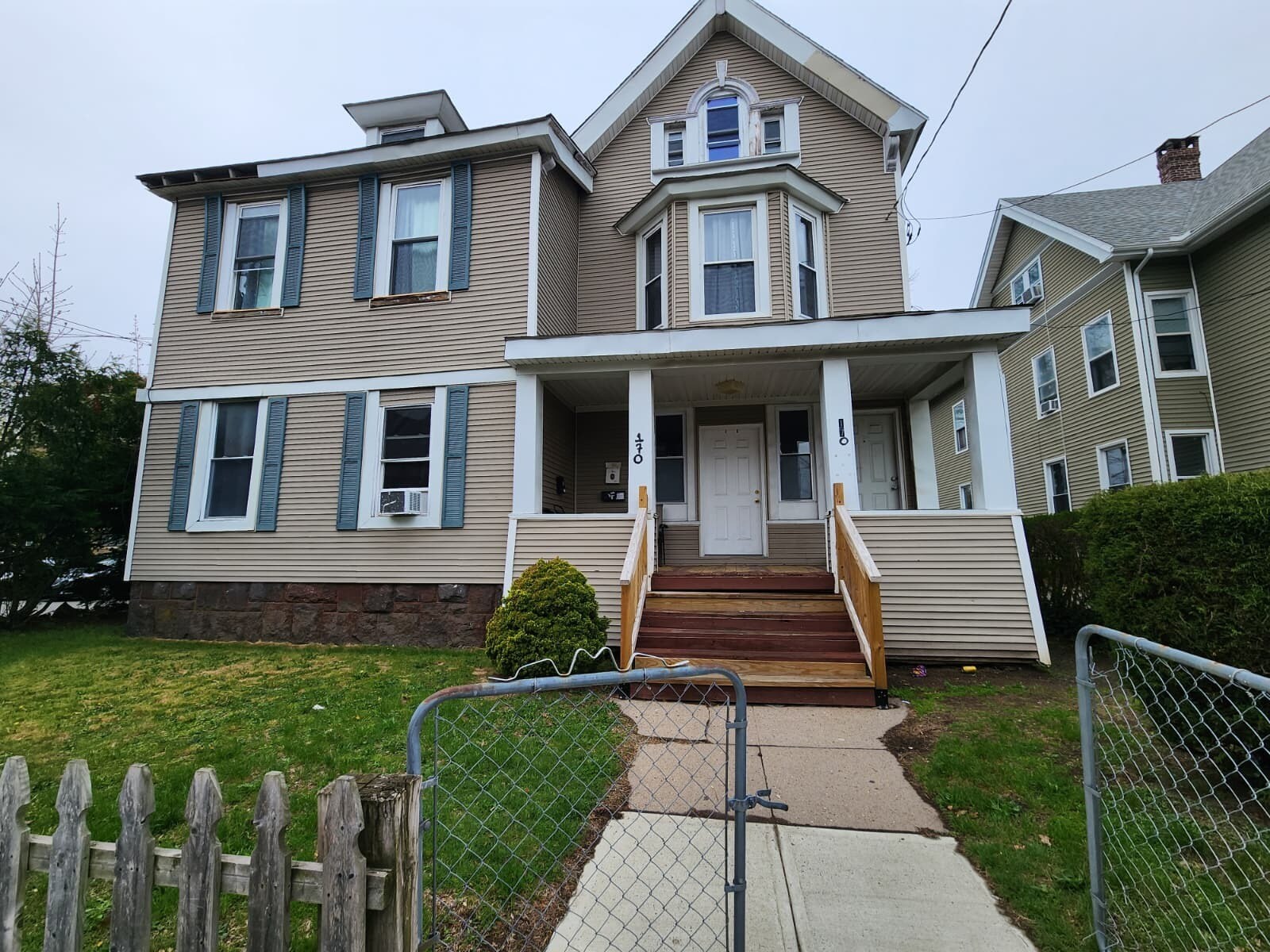 Building Photo - 170 Sherman Ave