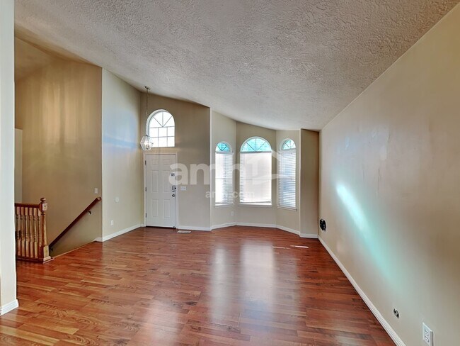 Building Photo - 3595 S Feulner Dr