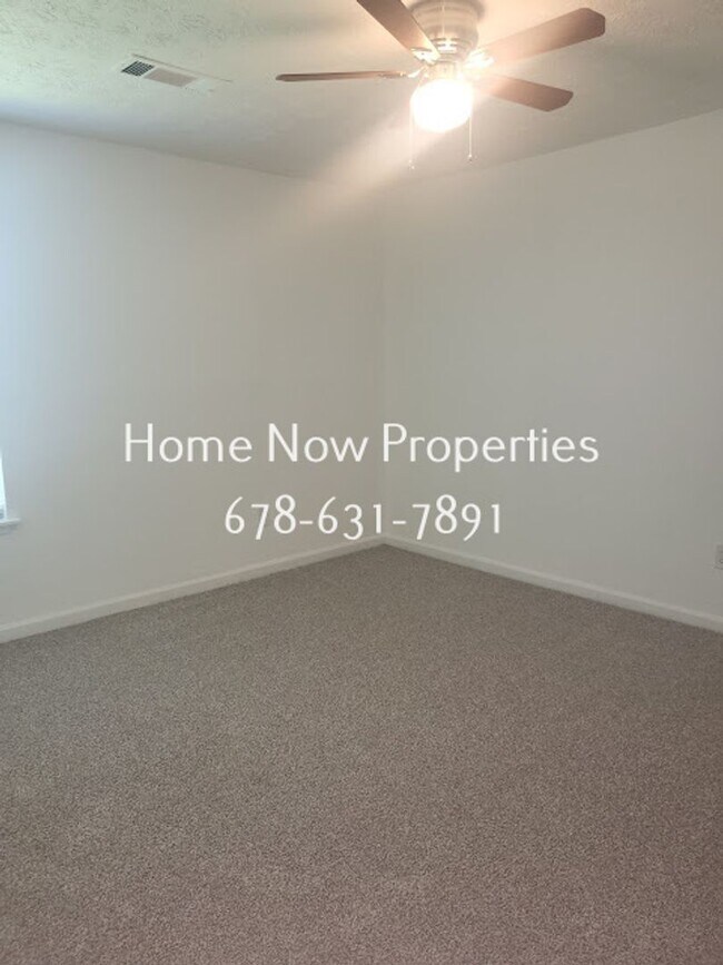 Building Photo - 6059 Creekford Dr