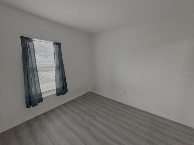 Building Photo - 103 Marion Oaks Dr