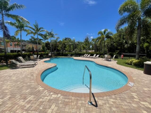 Building Photo - 12885 Trevi Isle Dr