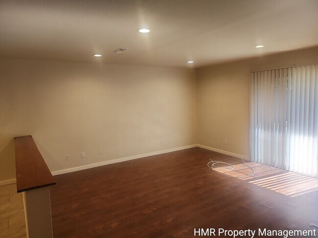 Building Photo - S-354 Fowler Ave