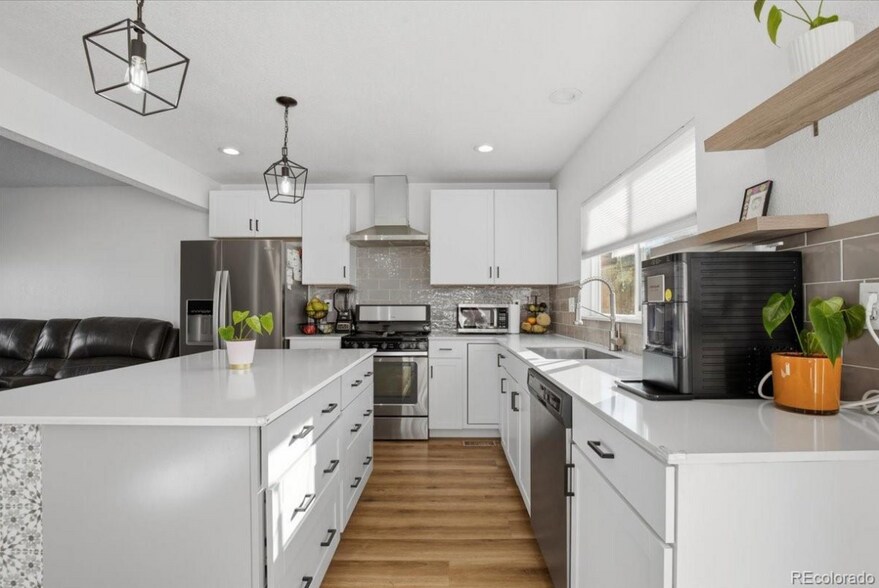 Building Photo - 63 Winona Ct