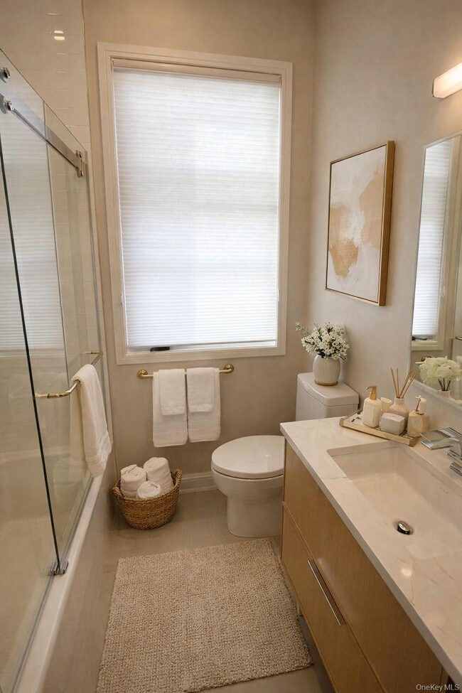 Building Photo - 55 Woodside Ave