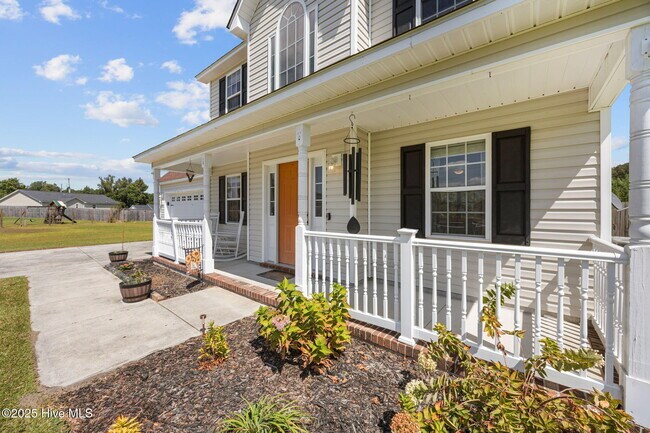 Building Photo - 203 Reid Ct S