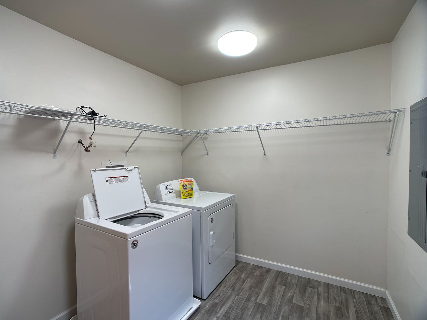 Building Photo - 30827 21st Ave SW