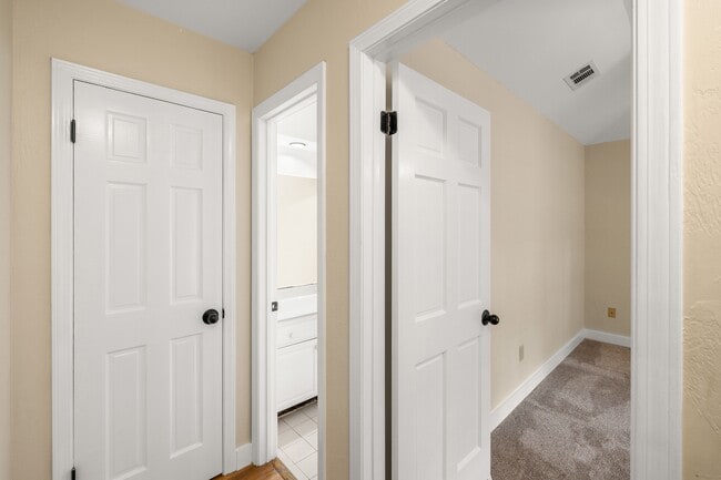 Building Photo - 1300 Windward Cir