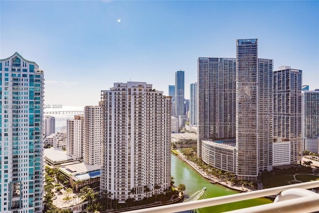 Building Photo - 325 S Biscayne Blvd