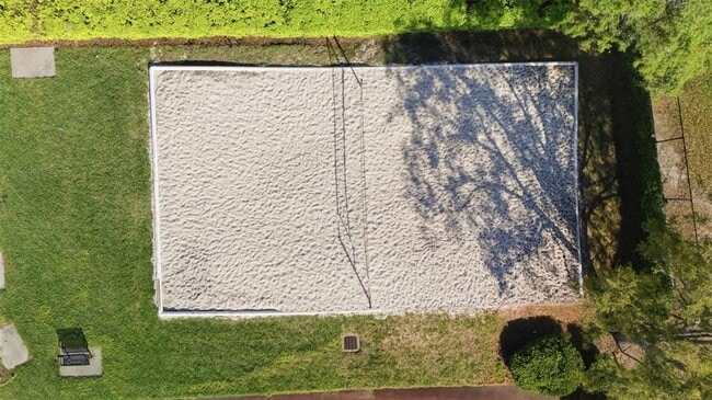 Building Photo - 10848 Fanning Spgs Ln