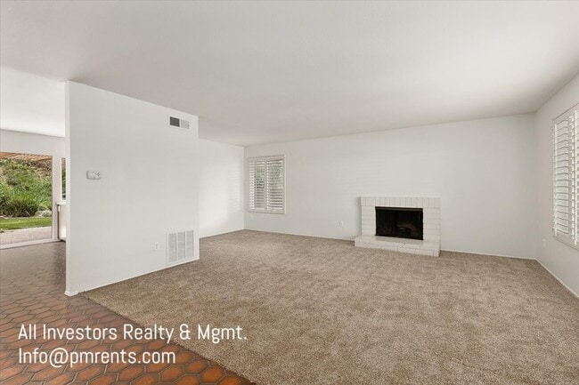 Building Photo - 4219 Avati Dr