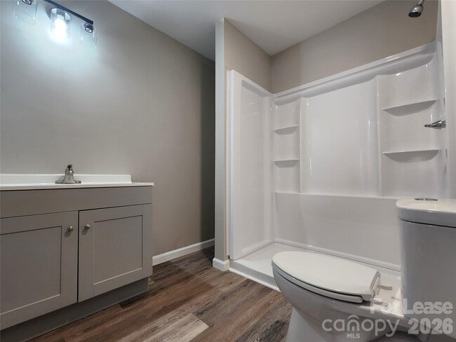 Building Photo - 2414 Idlewood Dr