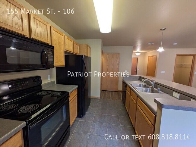 Primary Photo - 155 Market St