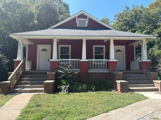 Primary Photo - Affordable and Adorable Duplex in Enderly ...