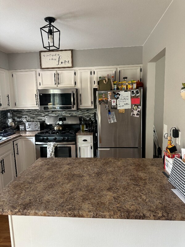 Building Photo - 9202 Cam Island Cir